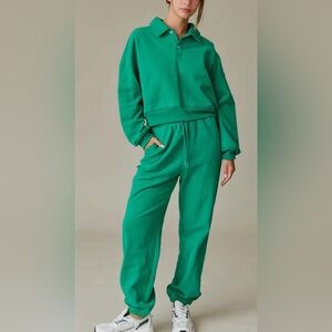 Papermoon Set! Green Set that you need for all the holiday festivities!